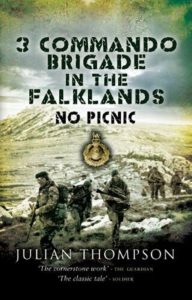 3 Commando Brigade in the Falklands - No PicnicJULIAN THOMPSON